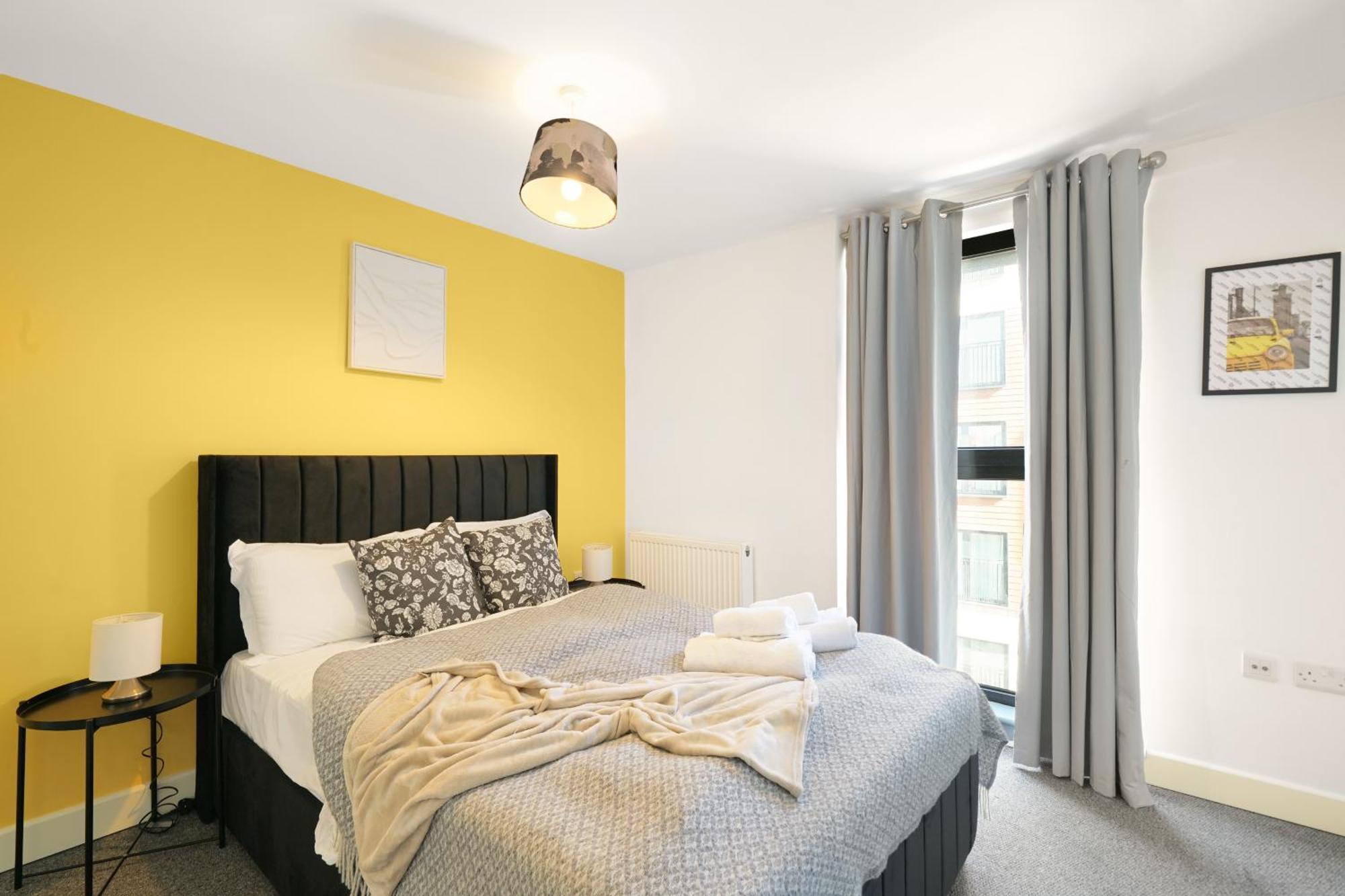 Modern Apartments With Free Parking Near Heathrow Colnbrook Екстериор снимка